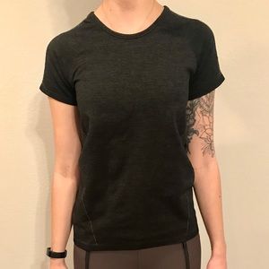 Athleta Work Out Tee